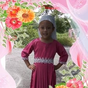 Meet your Posher, Yenni